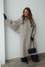 Пальто из шерсти с рукавами-буфами