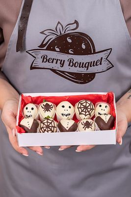 Набор клубники в шоколаде Ужасная компания