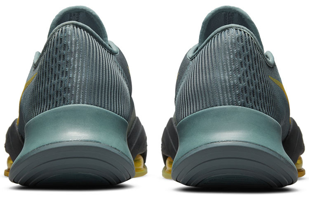 Кроссовки Nike Superrep