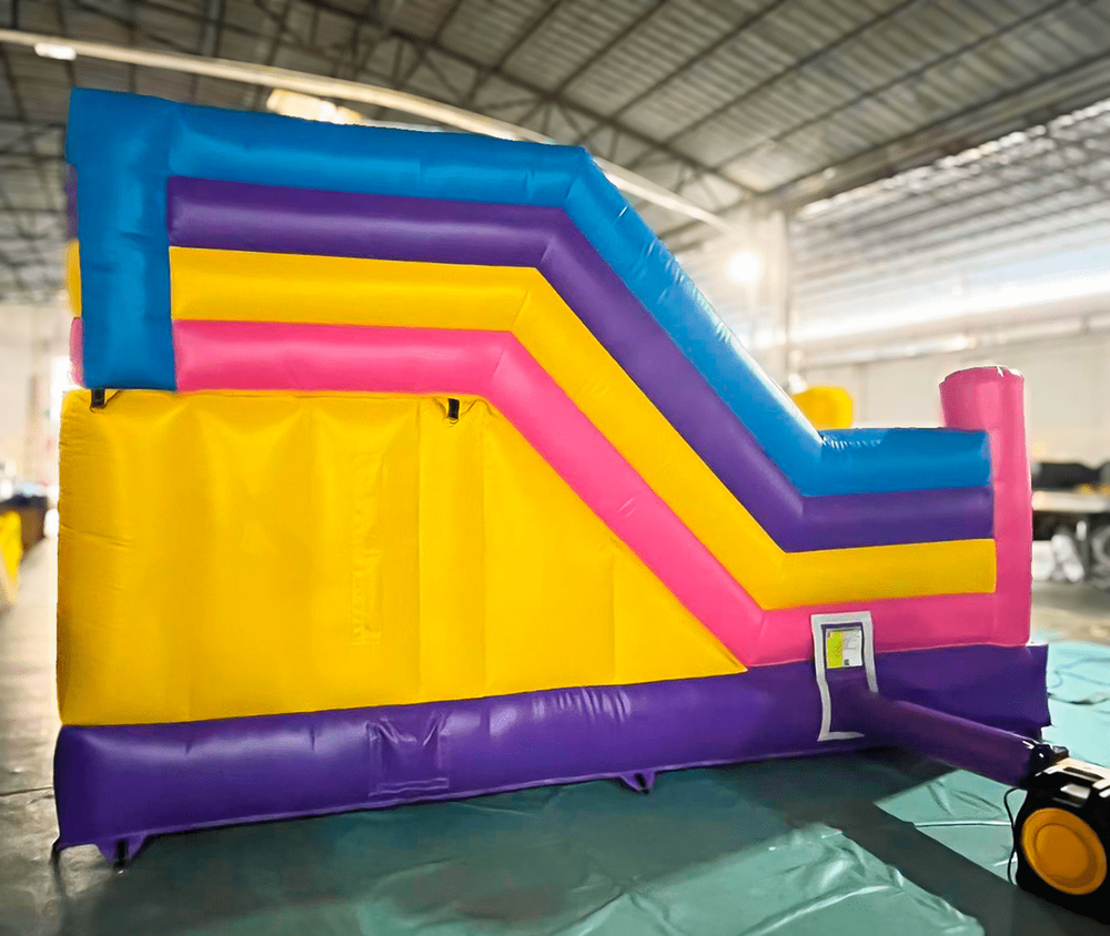 Коммерческий надувной батут "Комиксы" 7*5*3 м