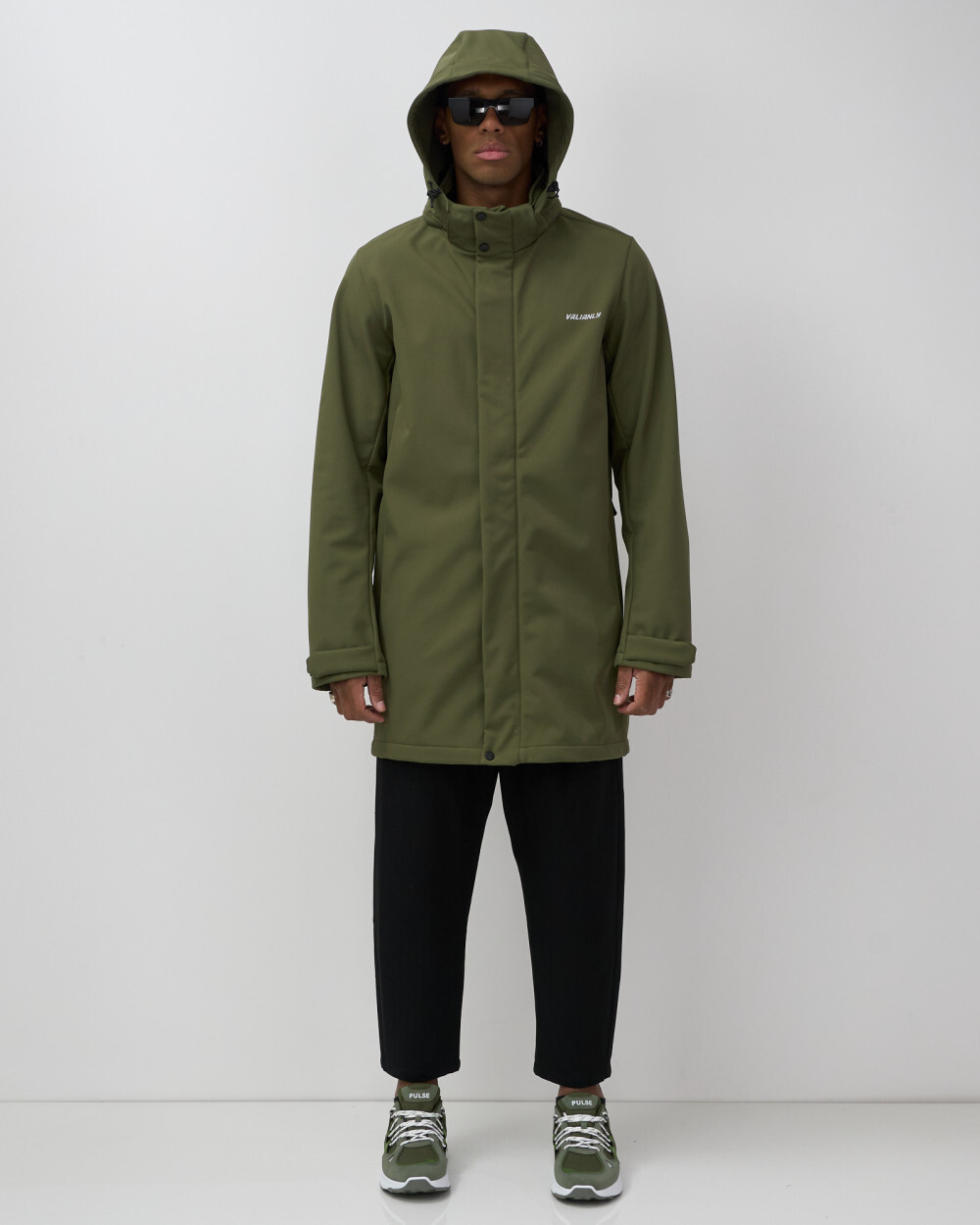 Парка спортивная мужская с капюшоном softshell цвета хаки 9565Kh