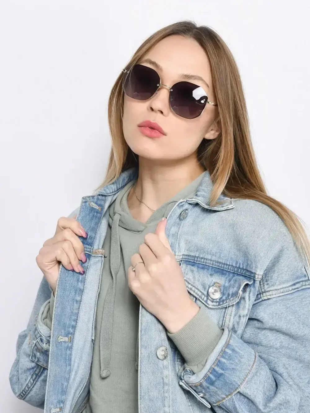 Солнцезащитные очки