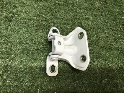 Петля двери задняя правая Changan Uni-T (20-нв)