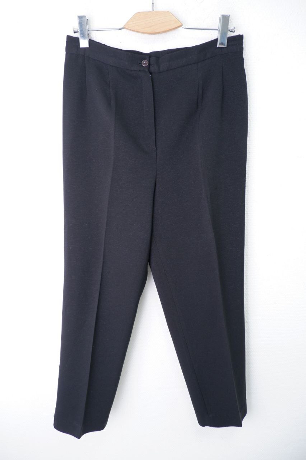 Брюки строгие 46 размер