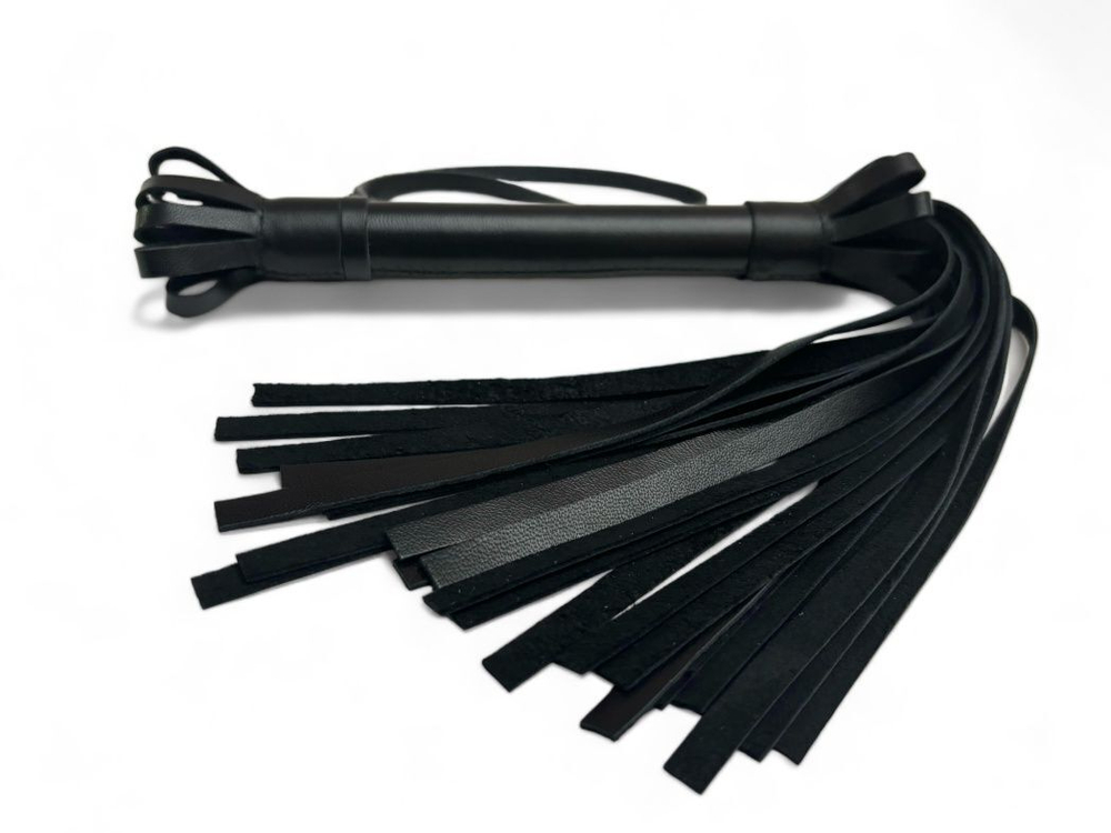 Черная кожаная плеть King Arsenal - 44 см. (Цвет: черный)