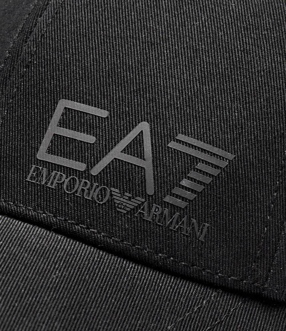 Кепка EA7 - черный(7X000005 AF11989)