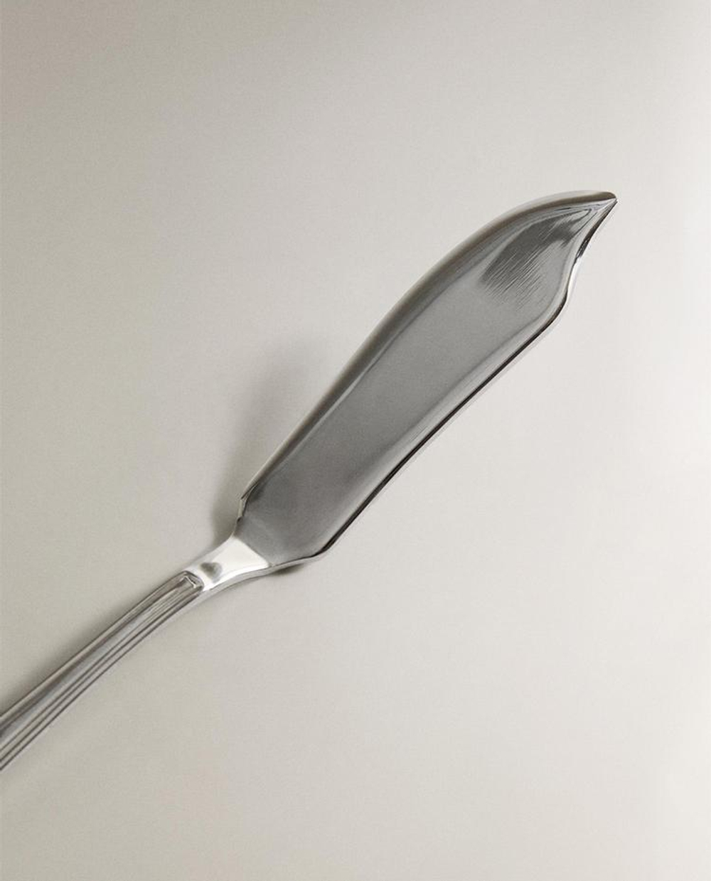 ZARA HOME СТАЛЬНОЙ НОЖ ДЛЯ РЫБЫ, СТАЛЬНОЙ СЕРЫЙ