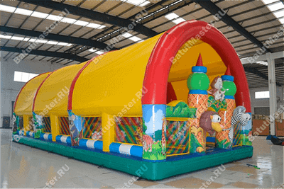 Коммерческий надувной батут "Зверята с крышей" 10*7*6 м