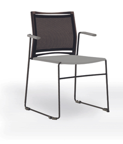 Web стул на полозьях с подлокотниками и спинкой-сеткой