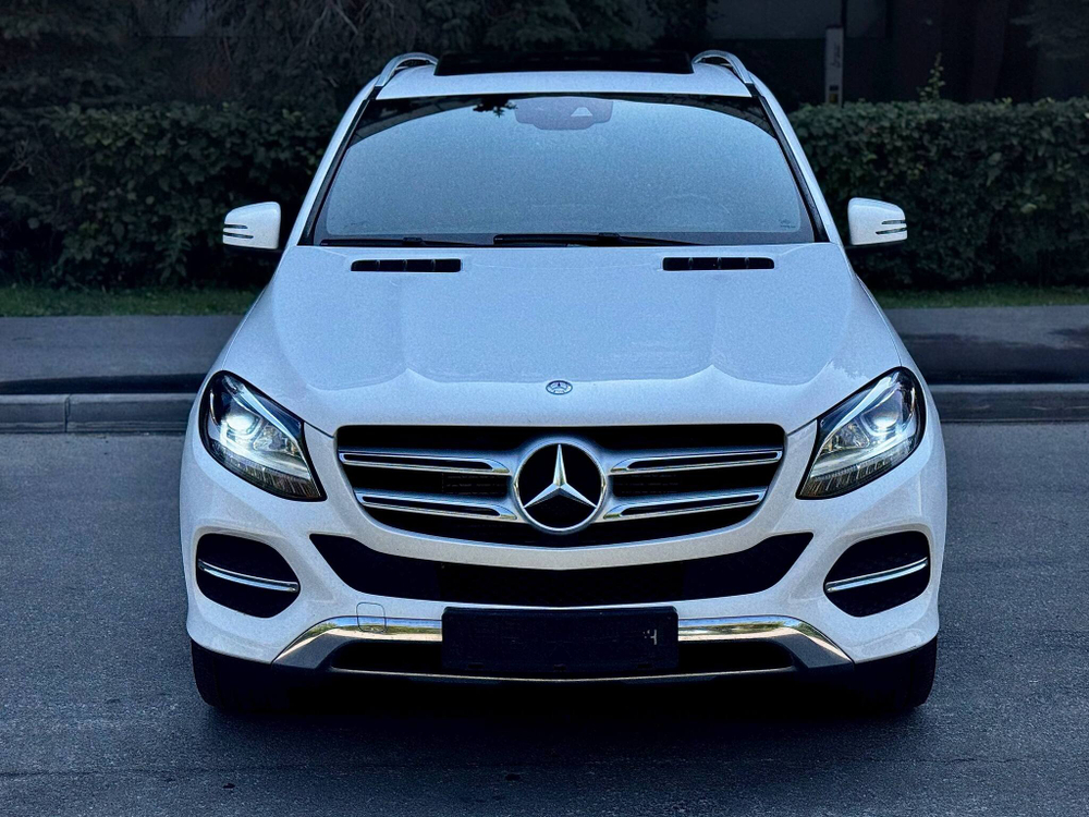 Mercedes-Benz GLE 300d