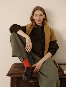 Косынка из альпака горчичного цвета