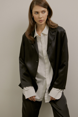 Рубашка с длинным рукавом черная