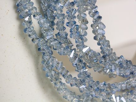 Нить бусин для украшений 4мм (ювелирное стекло)