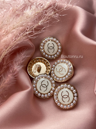 Пуговицы Шан. теплая белая эмаль золото жемчуг 20 мм