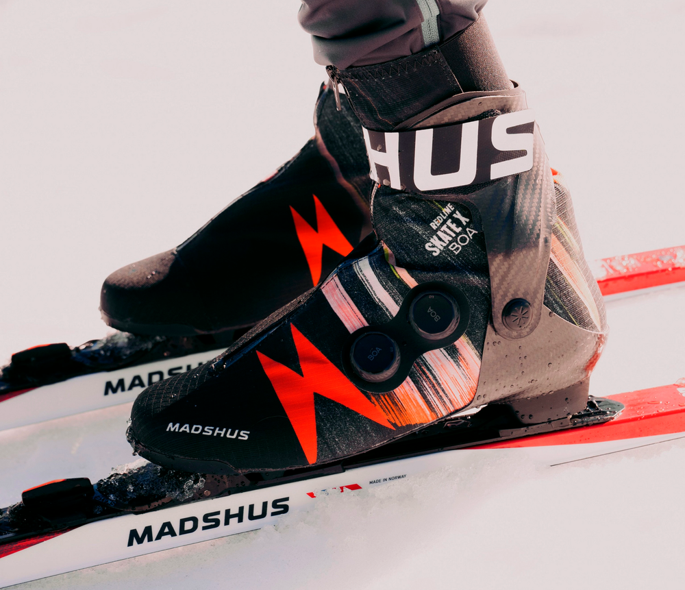 Профессиональные лыжные ботинки Madshus Redline Skate X BOA® (2025/2026) для конькового хода
