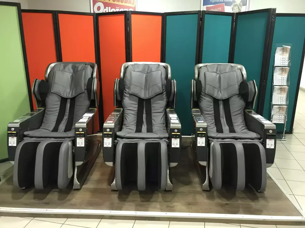 Вендинговое массажное кресло iMassage L-Track Black