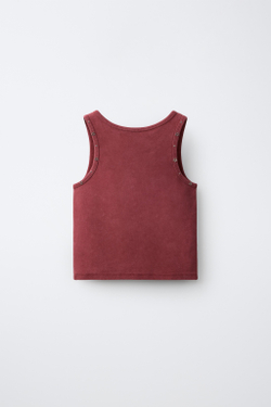 ZARA ФУТБОЛКА С ЗАКЛЕПКАМИ И ЗВЕЗДАМИ, ГРАНАТОВЫЙ