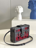 Louis Vuitton Petite Malle