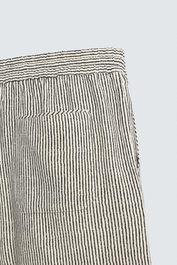 ZARA БЕРМУДЫ RELAXED FIT ИЗ ВИСКОЗЫ И ЛЬНА, ПОЛОСКИ