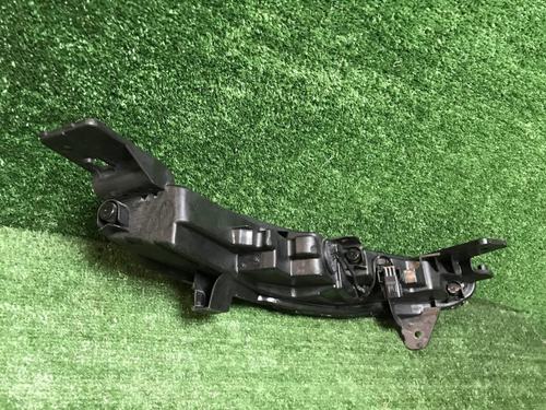 Битый Указатель поворота левый Omoda C5 (22-нв)