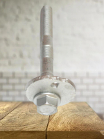 Болт развальный переднего нижнего рычага 2904320P3010 JAC T6