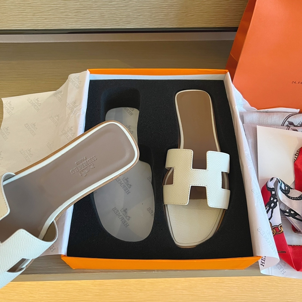 Hermes Oran Sandal