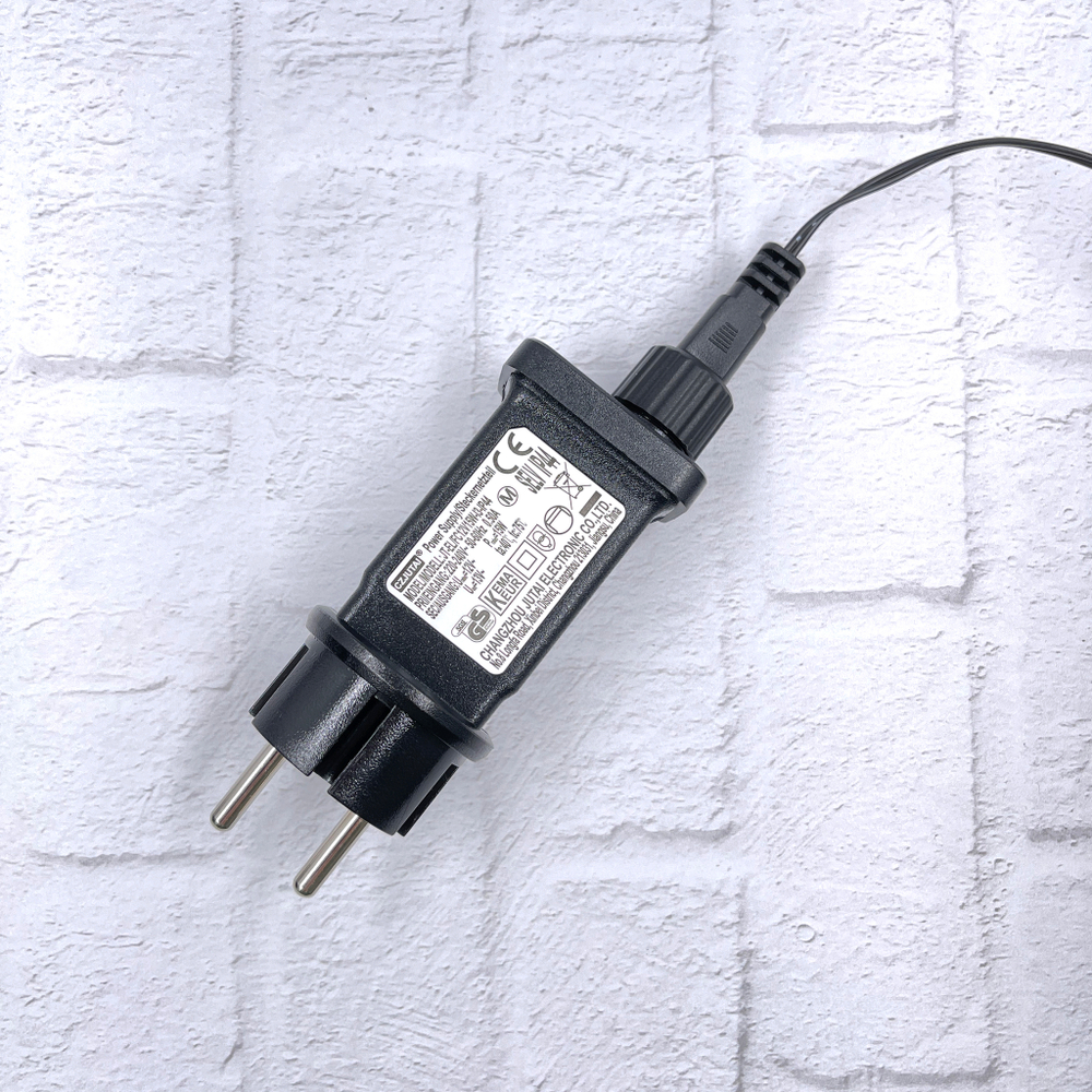 Гирлянда 1м Snake Light Капли Макро на серебряном проводе 400 ламп