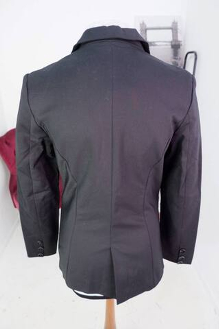 Жакет лаконичный, маркировка 3XXL, визуально на 48 размер, новый