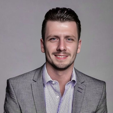 <span>Мурушиди Павел</span>