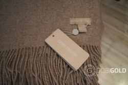 Плед из 100% кашемира 145x200 см. (GOBI )  - темно-бежевый