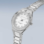 Женские наручные часы Bering 18936-704