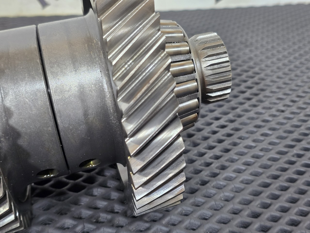 Промежуточный вал КПП 2018г