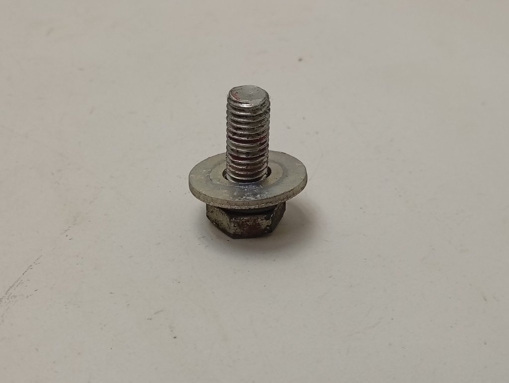 WF8590NFW кт62 Болт крепления шкива для стиральной машины Samsung WF8590NFW б/у