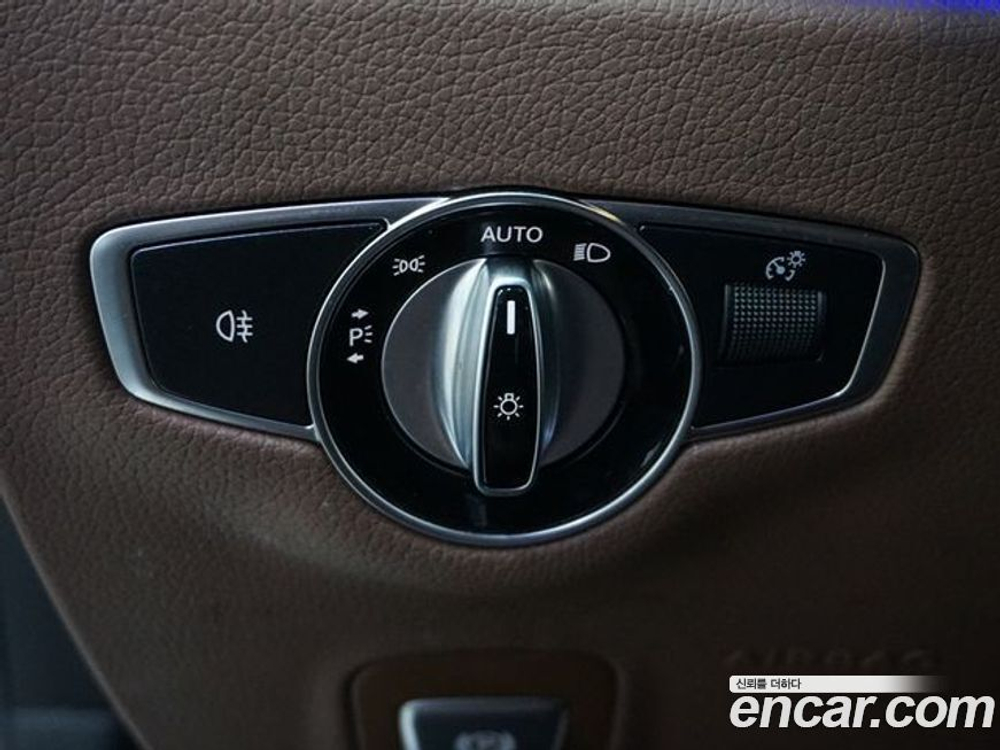 Mercedes-Benz E-Class W213 E250 Exclusive (04.2022)