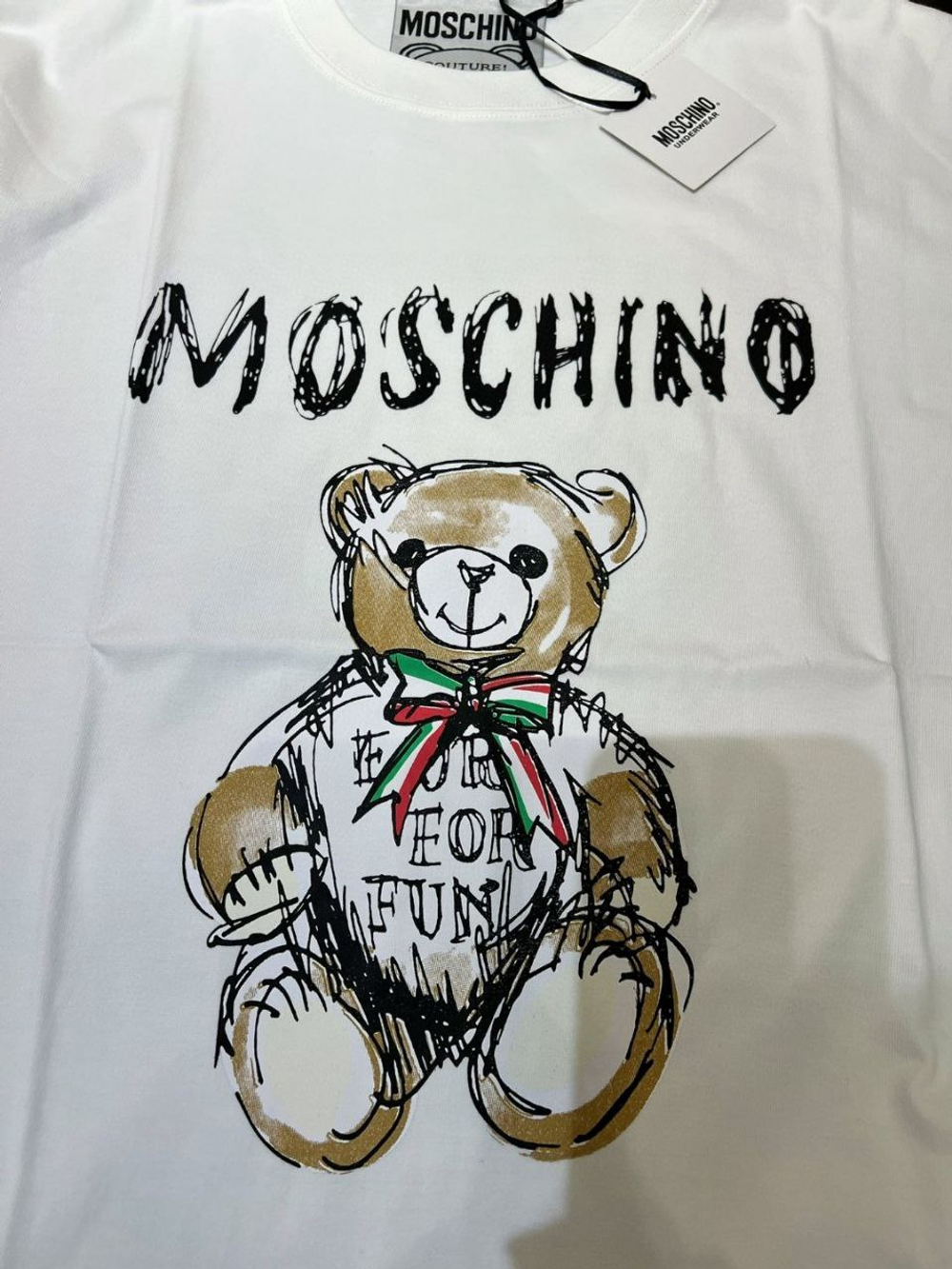 Футболка Moschino