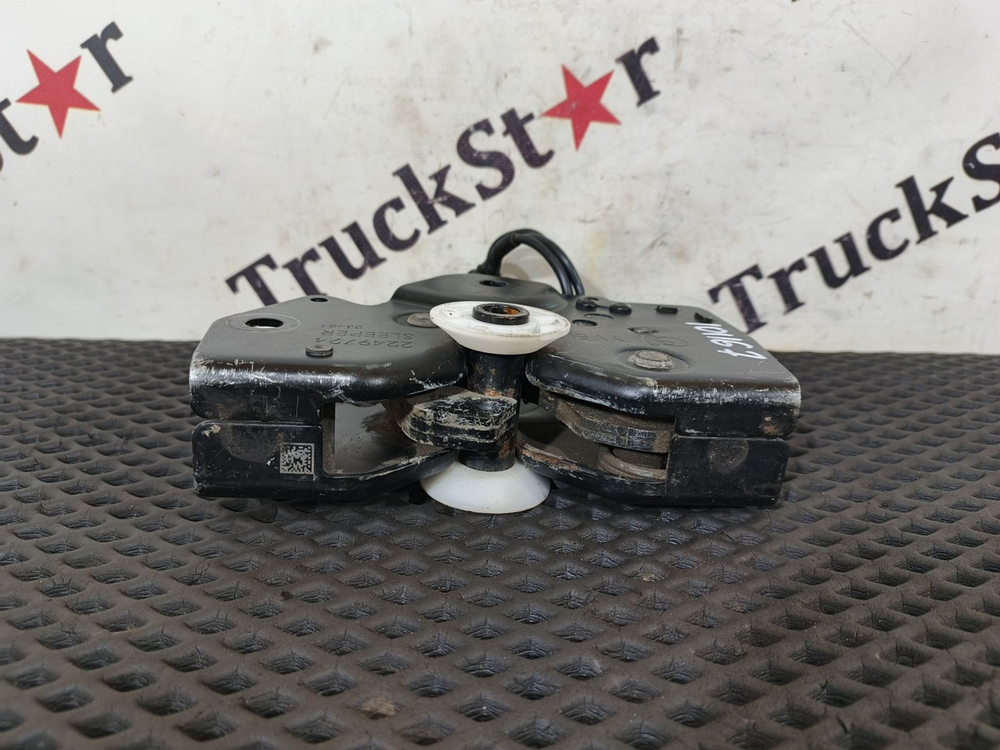 Замок кабины 2023г.