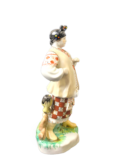 Фарфоровая статуэтка "Одарка" КЭКХЗ