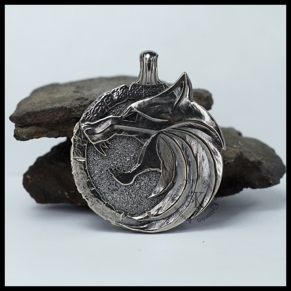 Кулон подвеска медальон "Ведьмак" , мельхиор