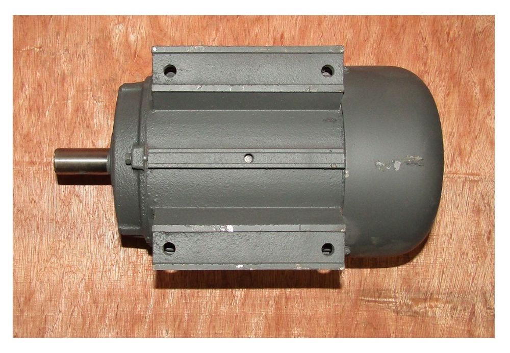 Электродвигатель 2,2 кВт для эл. TSS DMD600 (Y90L-2, 2800 об/мин)