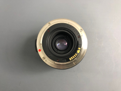 Cosina AF 19-35mm 3.5-4.5 MC