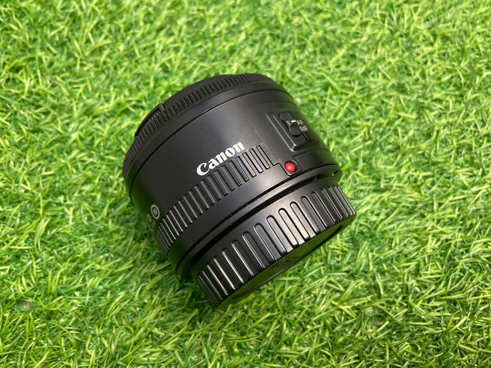 Canon EF 50mm 1.8 II