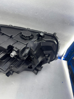 Блок LED-фары для Honda Avancier оригинал