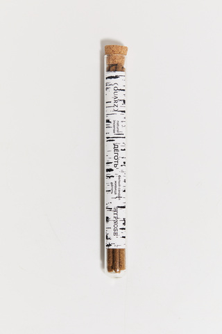 Палочки-благовония в стеклянной колбе ДЁГОТЬ