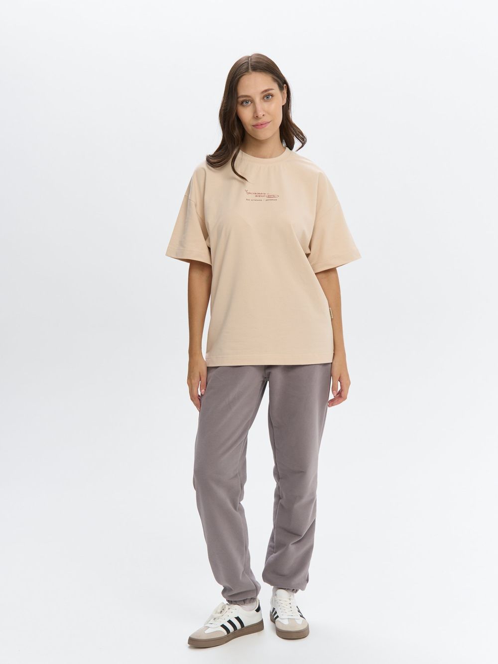 Футболка оверсайз "Чувствовать - значит быть" женская