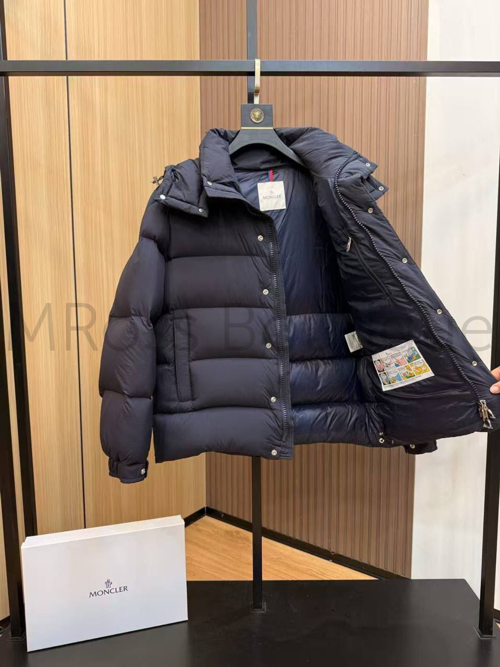 Пуховик Moncler Maya Matte премиум класса