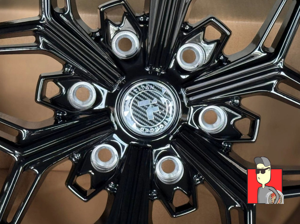 Комплект дисков Titan Forged TF38 20x9 et15 6x139.7