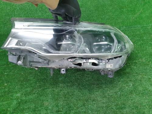 Битая Фара левая BMW 5er G30 (2017-2020) Adaptive LED