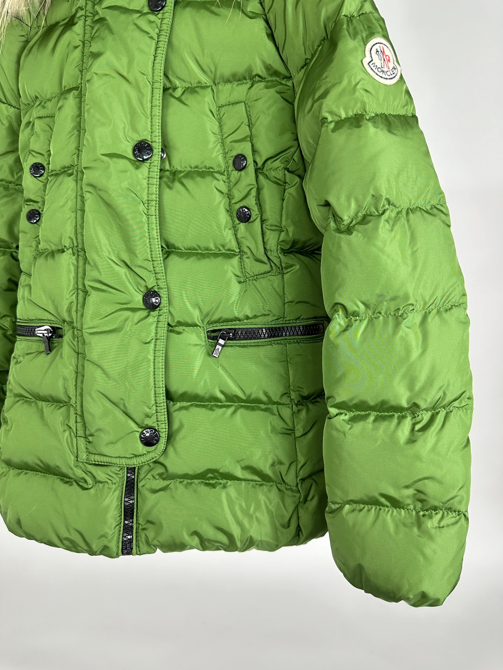 Пуховик Moncler