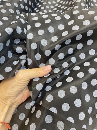 Ткань подкладочная. 62% ацетат 38% вискоза ( легкая) Италия ш-140см цена за 1 м