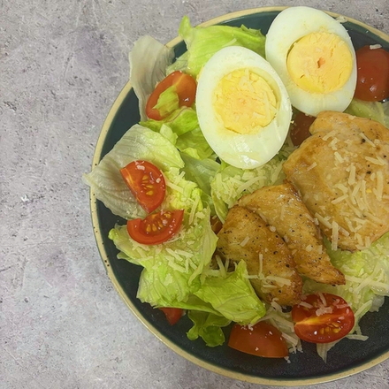 Цезарь с курицей